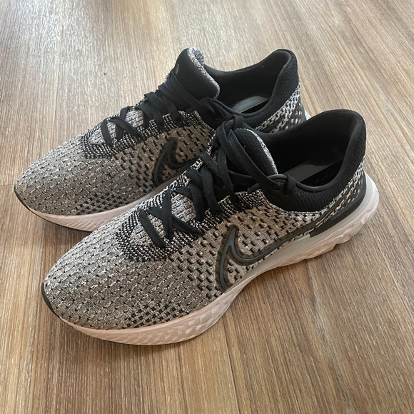 Nike React Infinity Run Flyknit 3 Running Shoe Size 9 - Picture 5 of 5